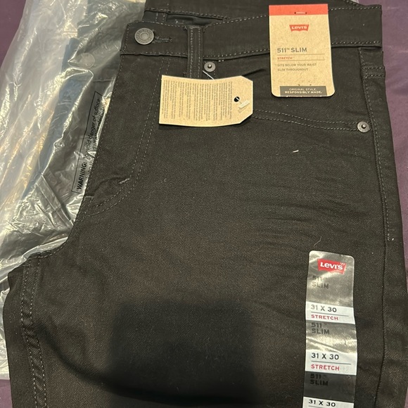 511™ SLIM FIT MEN'S JEANS
31x30 - Picture 1 of 3
